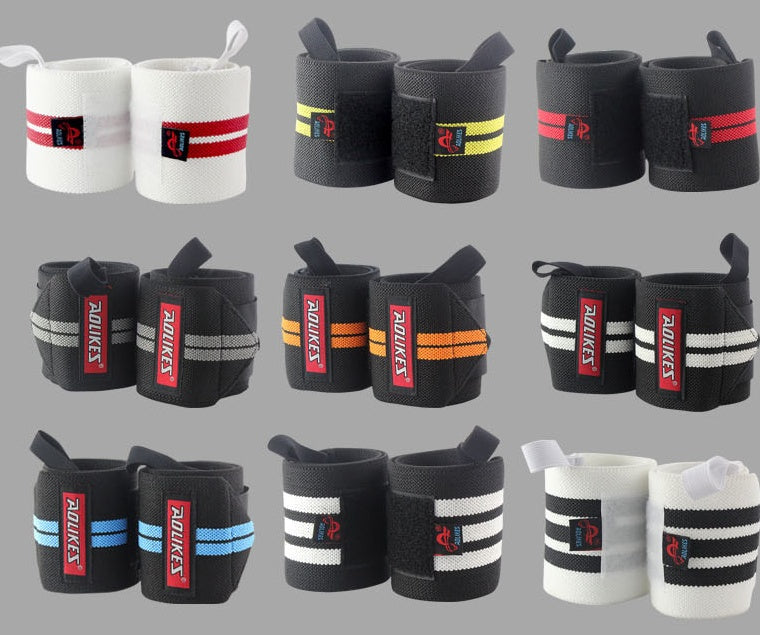 Fitness Wrist Wraps: Adjustable Wrist Support for Weightlifting & Sports