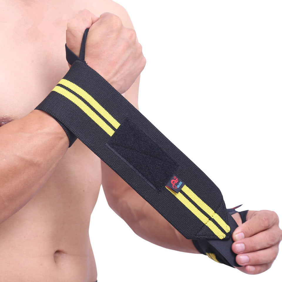 Fitness Wrist Wraps: Adjustable Wrist Support for Weightlifting & Sports